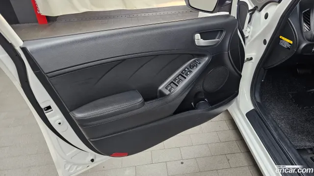 Kia Cerato (K3)