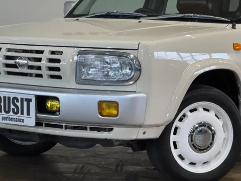 Nissan Rasheen