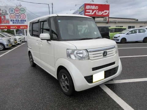 Honda N-BOX Custom
