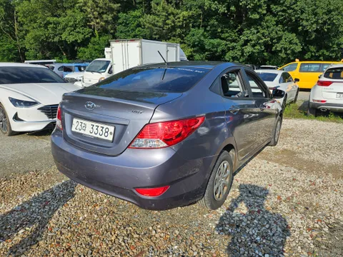 Hyundai Accent