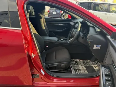 Mazda MAZDA3 Fastback