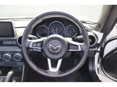 Mazda MX-5 (Roadster)