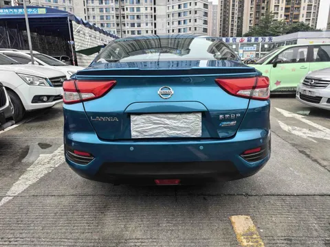 Nissan Bluebird