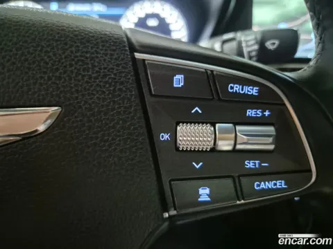 Genesis G90 (EQ900)