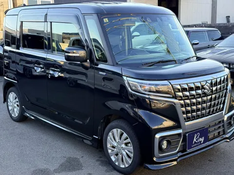 Suzuki Spacia Custom