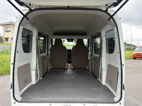 Nissan Clipper