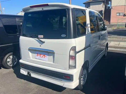 Daihatsu Atrai Wagon