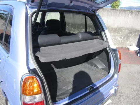 Daihatsu Mira Gino