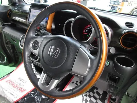 Honda N-BOX Slash