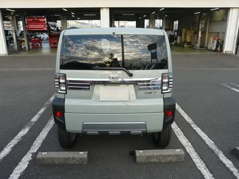 Daihatsu Taft