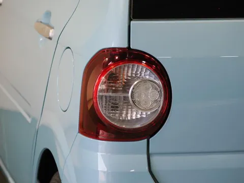 Daihatsu Mira Tocot