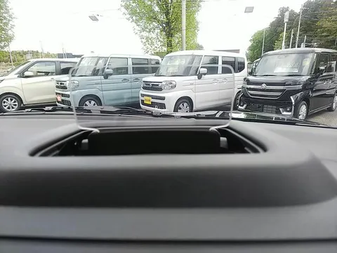 Suzuki Spacia Custom