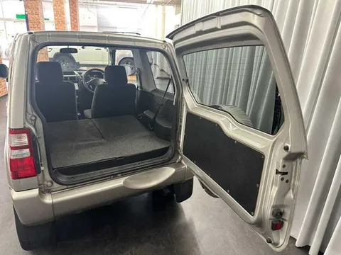 Mitsubishi Pajero Mini