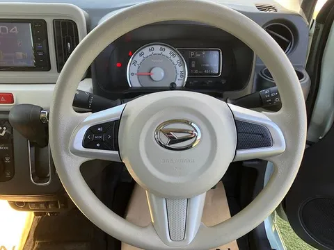 Daihatsu Mira Tocot