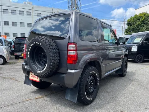 Nissan KIX