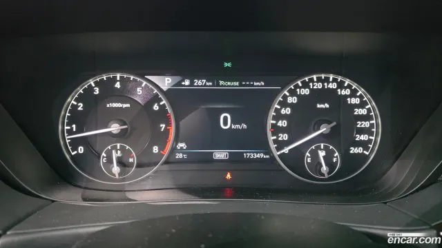 Genesis G90 (EQ900)
