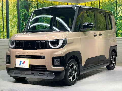 Mitsubishi Delica Mini