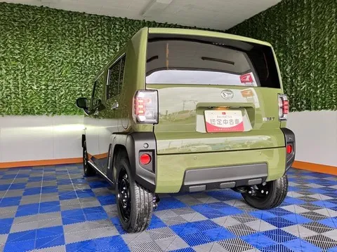 Daihatsu Taft