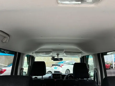Honda N-BOX Plus