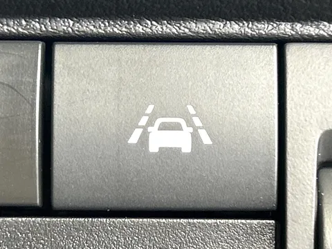 Mitsubishi eK X Space