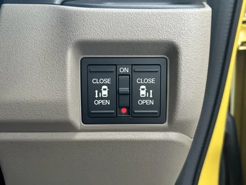 Honda N-BOX Joy