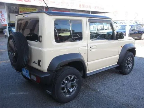 Suzuki Jimny Sierra