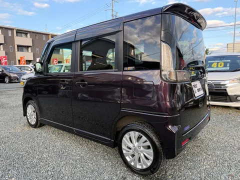 Suzuki Spacia