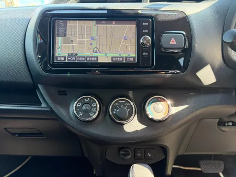 Toyota Yaris (Vitz)