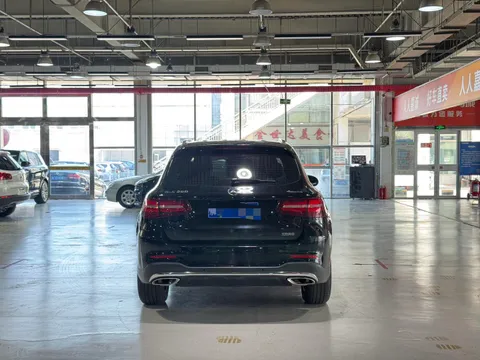 Mercedes-Benz Mercedes-Benz GLC