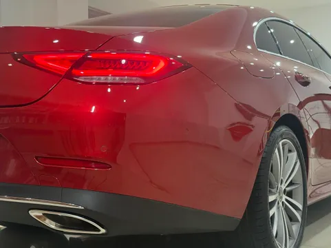Mercedes-Benz Mercedes-Benz CLS