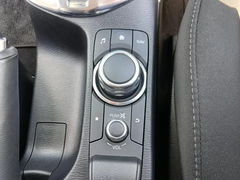 Mazda Mazda2 (Demio)