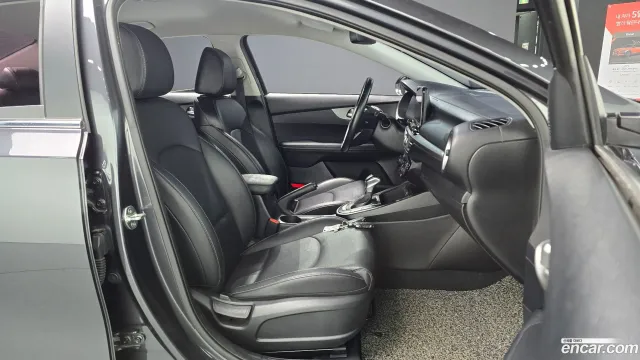 Kia Cerato (K3)