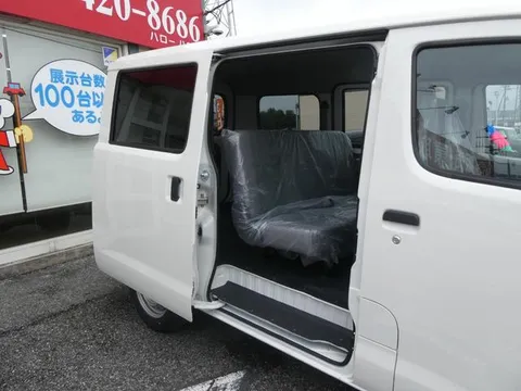 Toyota TownAce Van