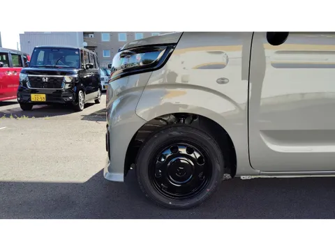 Suzuki Spacia Base