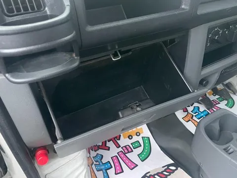Mitsubishi Minicab Truck
