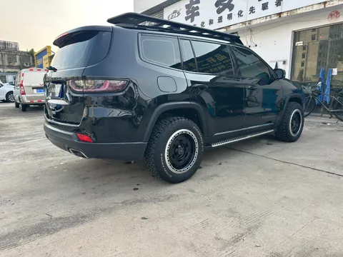 Jeep Grand Commander