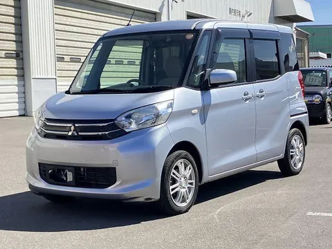 Mitsubishi eK Space
