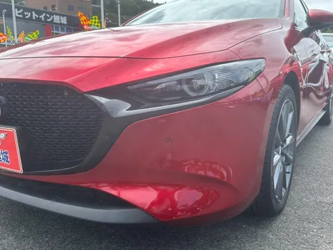 Mazda MAZDA3 Fastback