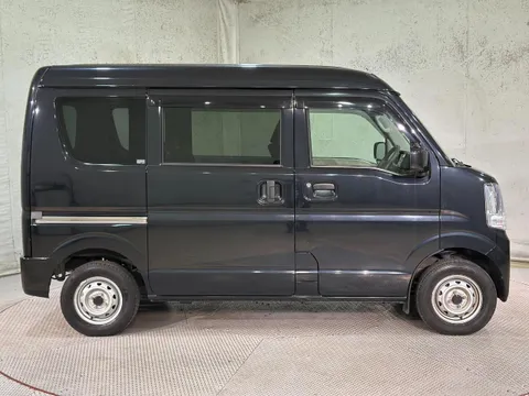Nissan Clipper