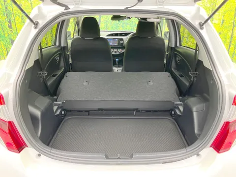 Toyota Yaris (Vitz)