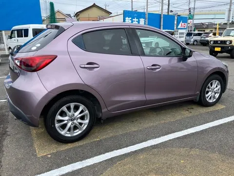 Mazda Mazda2 (Demio)