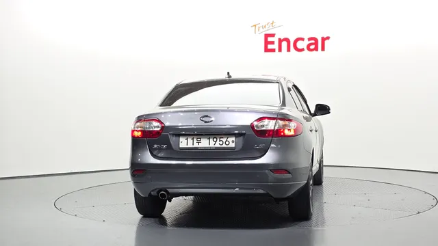Renault SM3