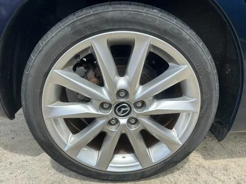 Mazda Axela Sport