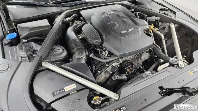 Genesis G90 (EQ900)
