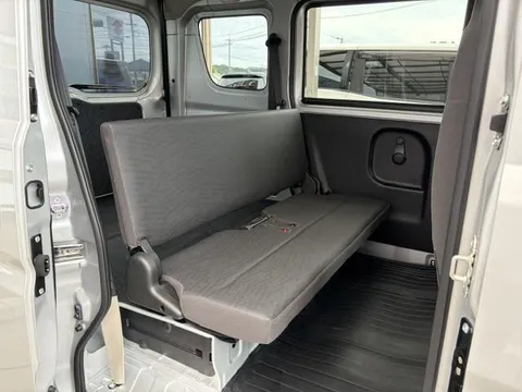 Nissan Clipper