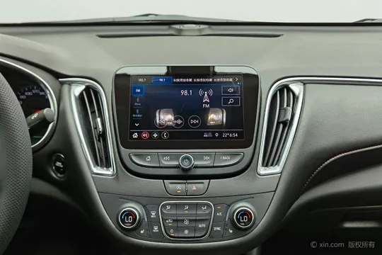Chevrolet Malibu XL