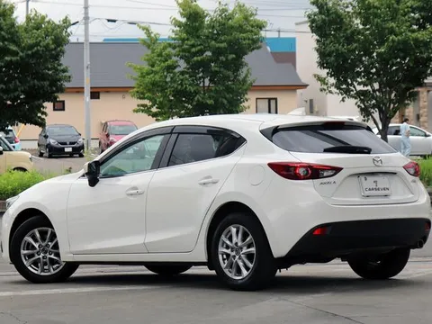 Mazda Axela Sport