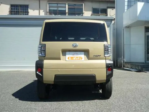 Daihatsu Taft