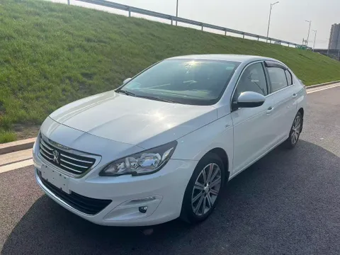 Peugeot 408