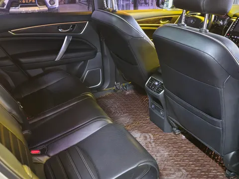 Honda UR-V